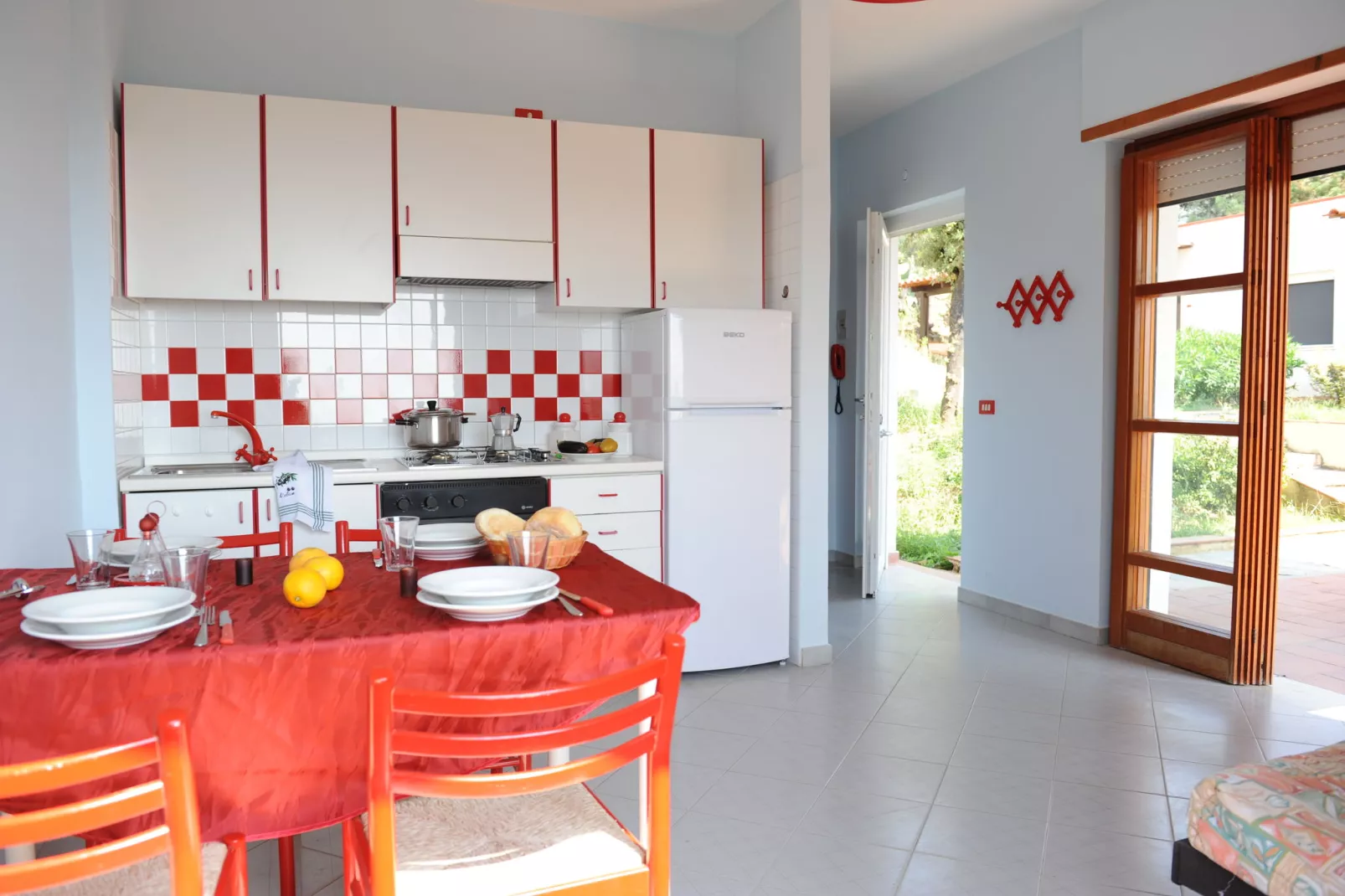 Casa Gialla-Kitchen