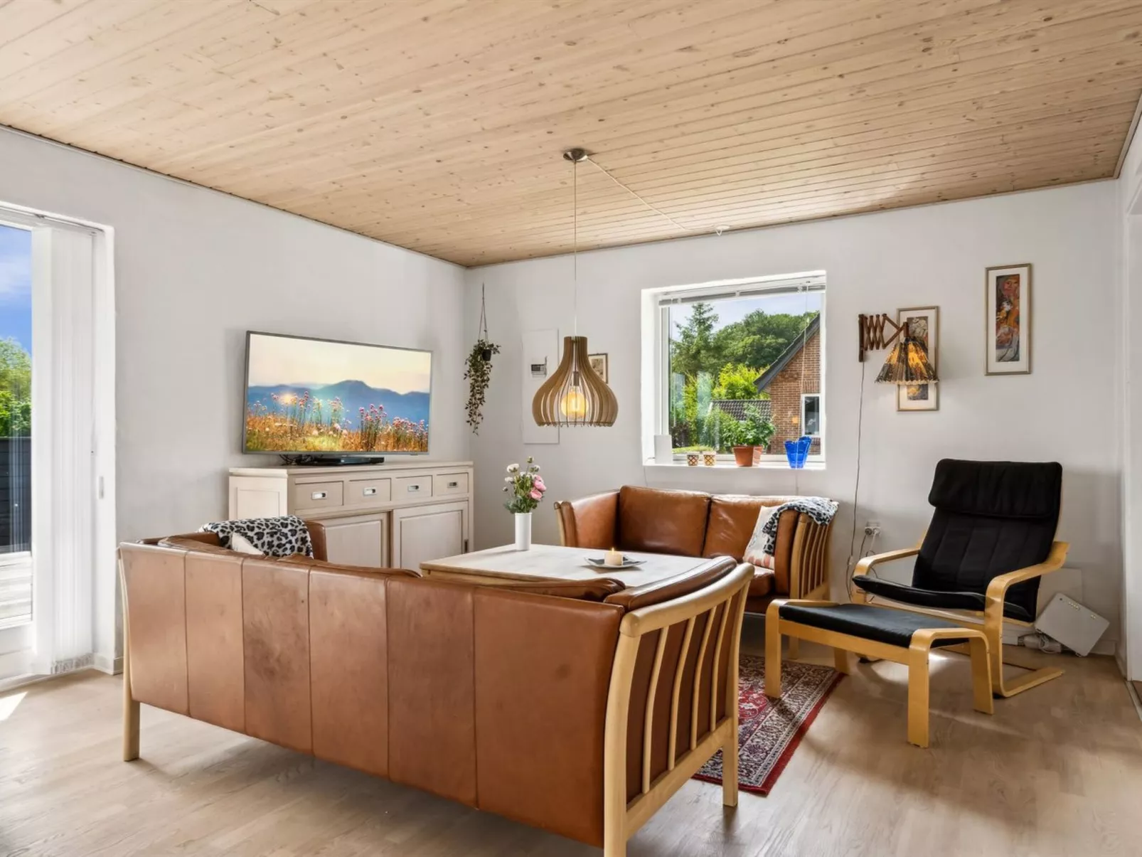 "Thorward" - 100m from the sea-Inside