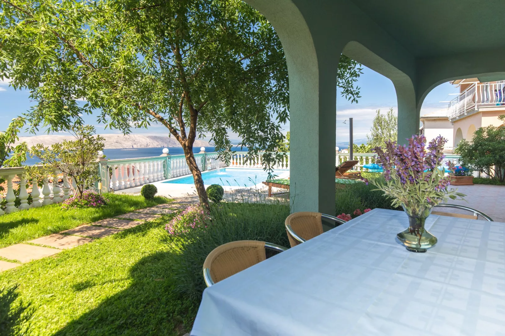 Larma-Terrace balcony