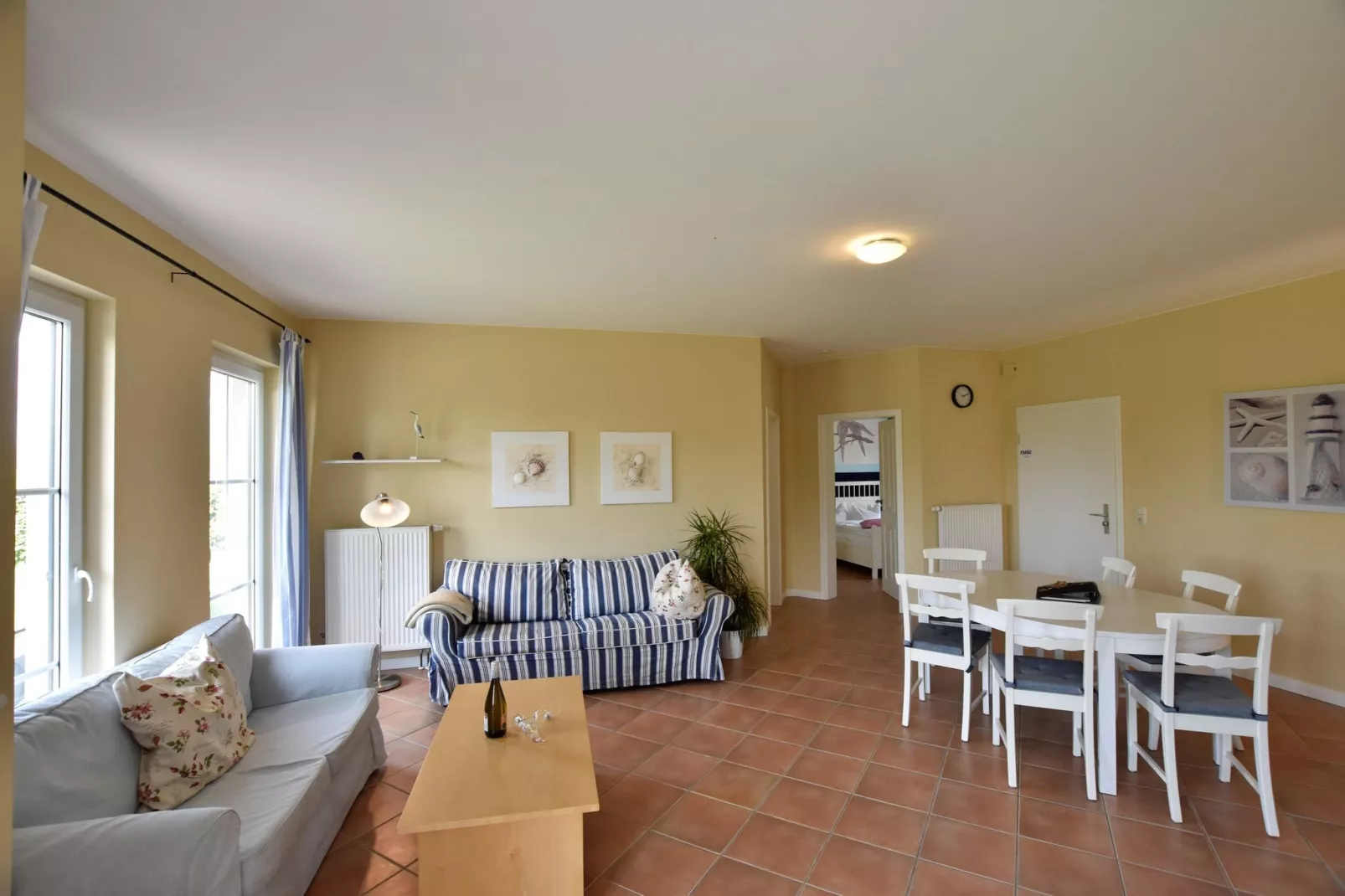 Minihus - Erdgeschoss mit Terrasse-Living room