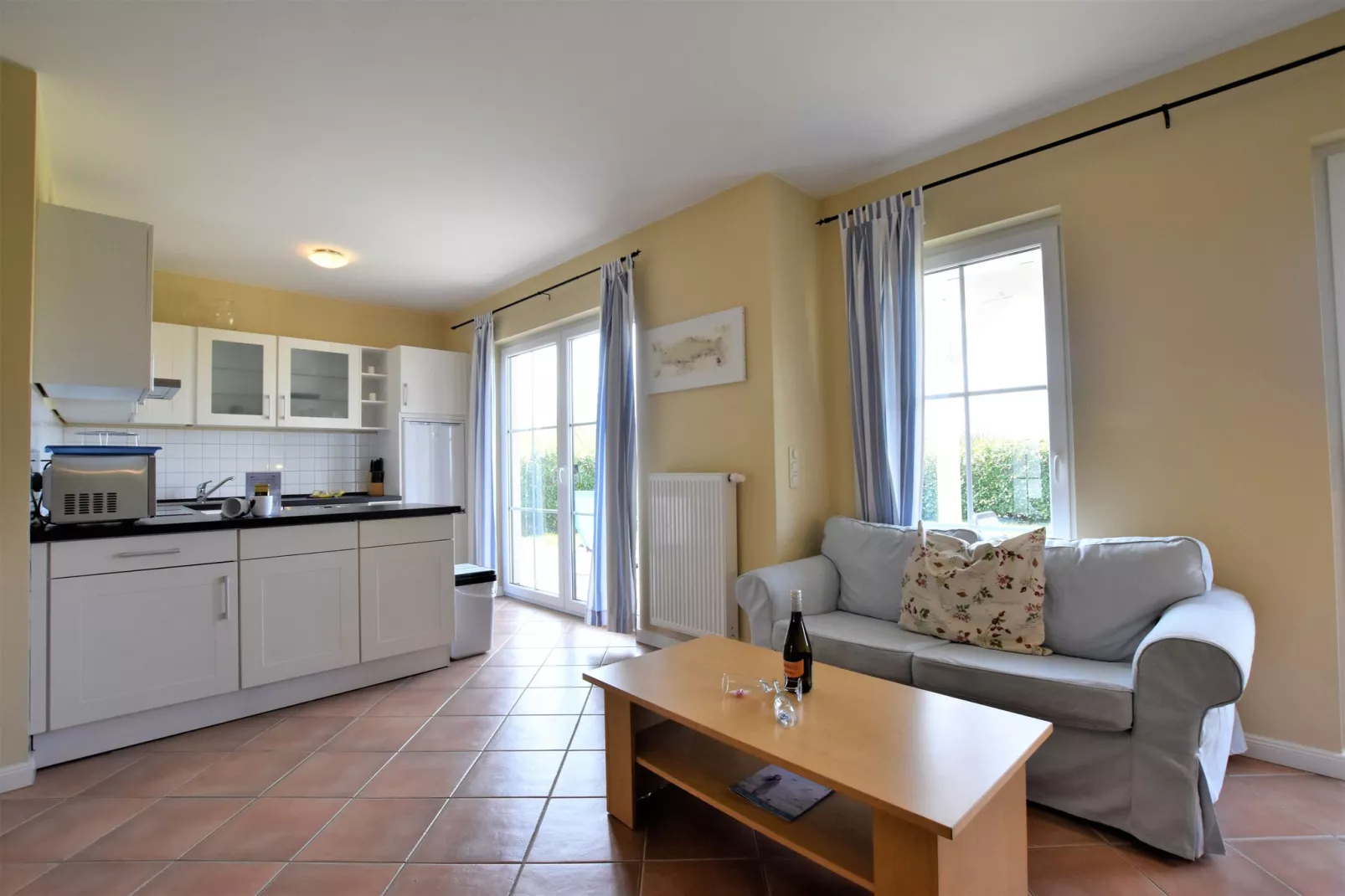 Minihus - Erdgeschoss mit Terrasse-Living room