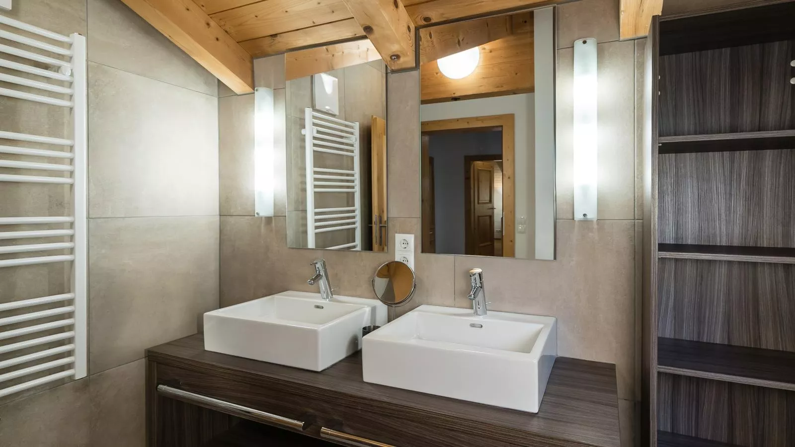 Chalet Huski Viehhofen-Bathroom