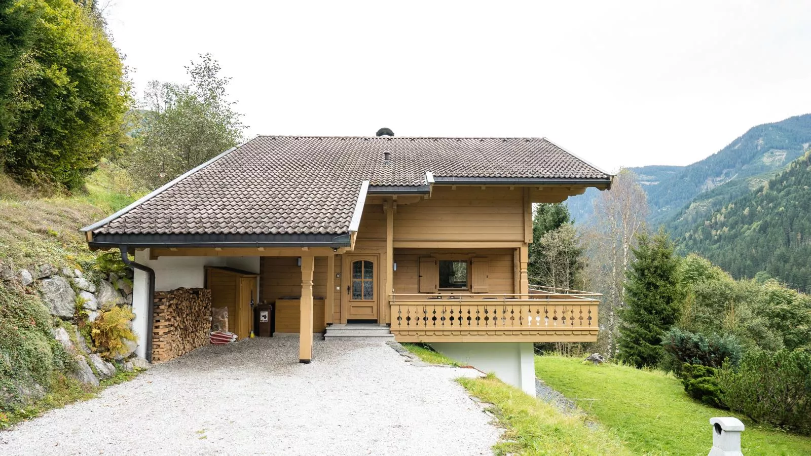 Chalet Huski Viehhofen-Exterior summer
