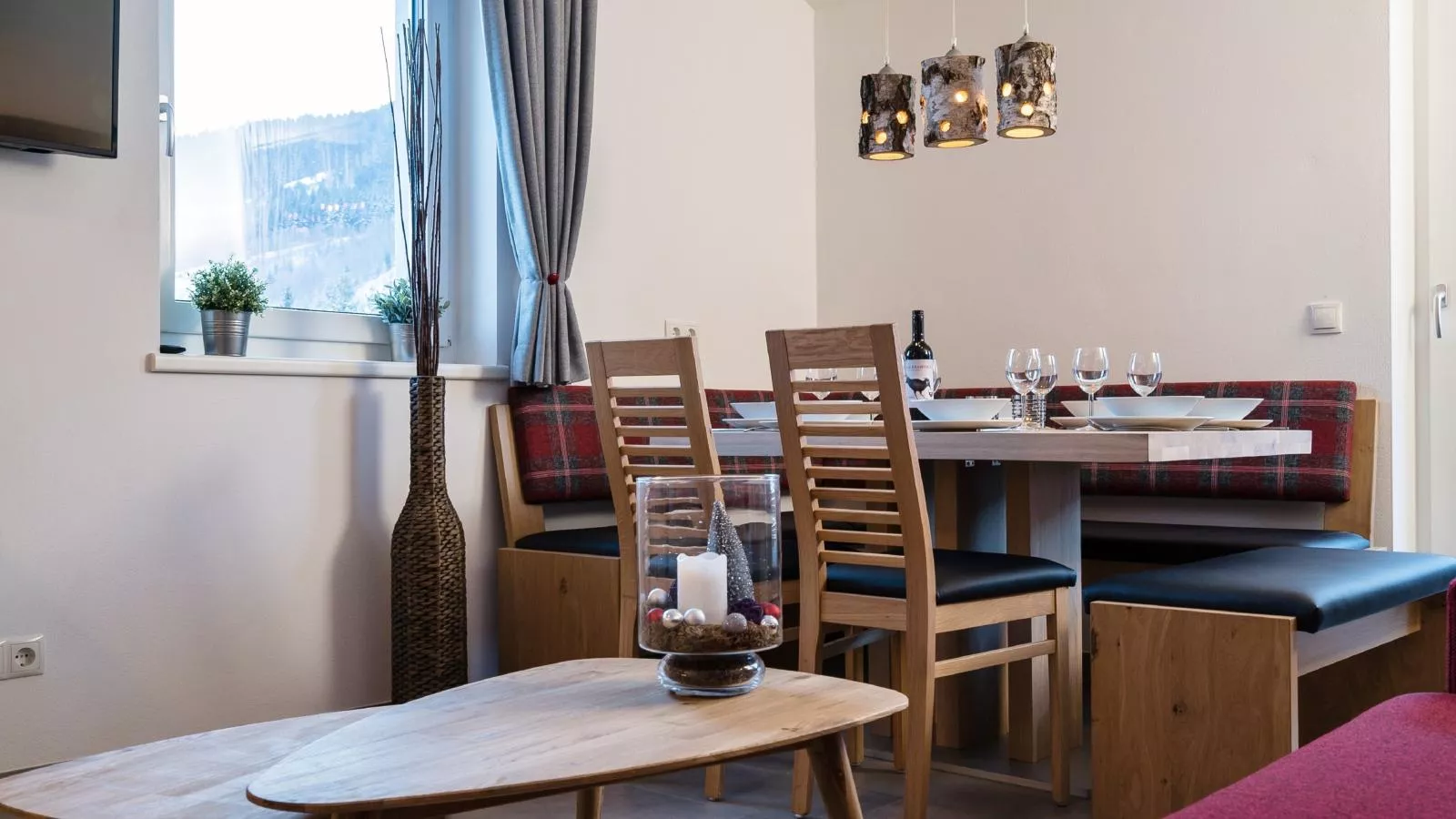 Ferdinand B-Dining room