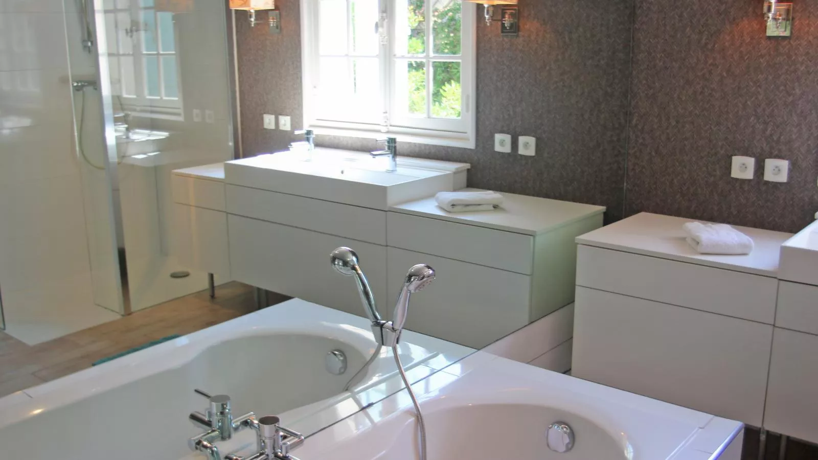 Lessix 8-Salle de bain