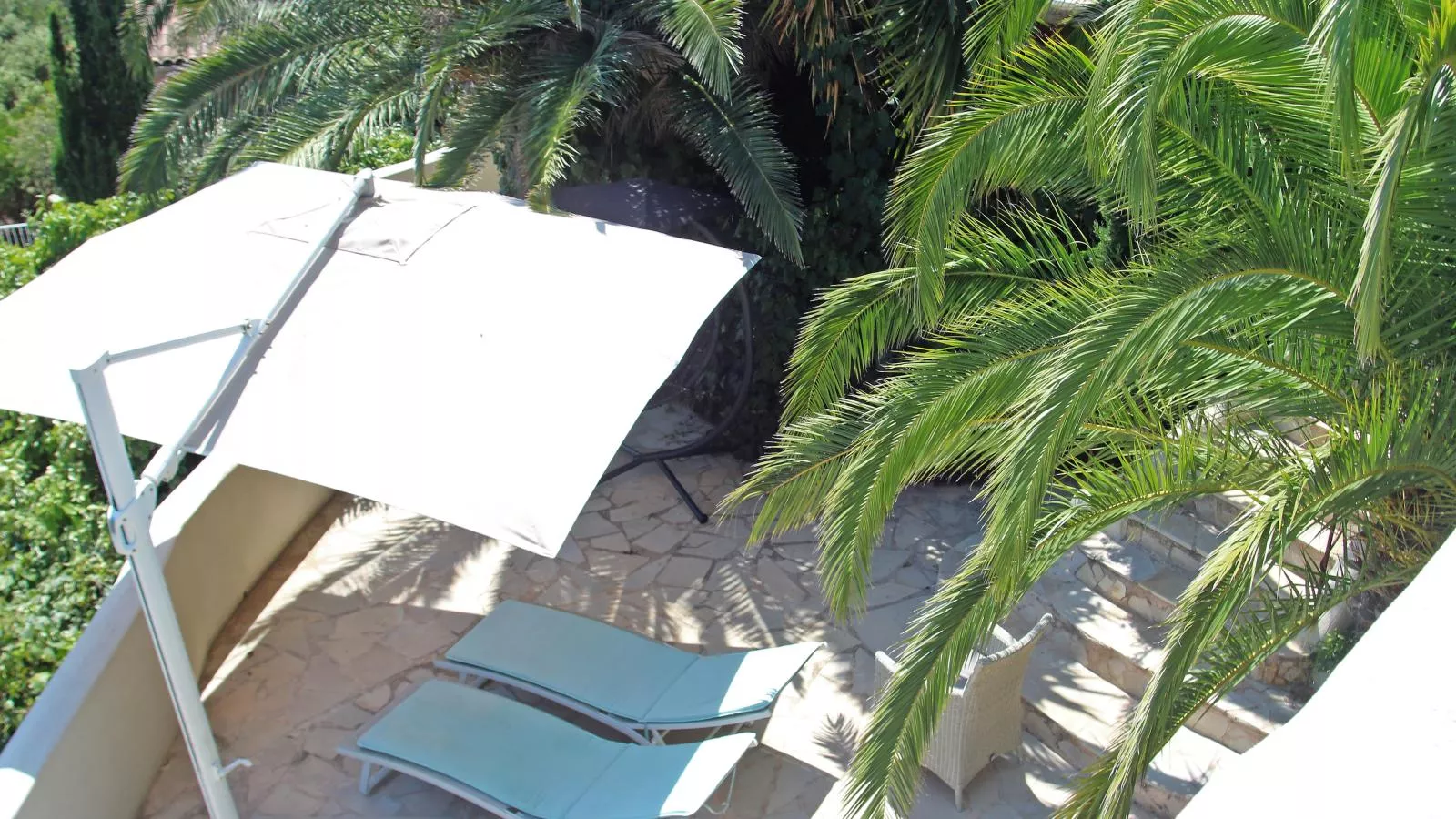 Lessix 8-Balcon-terrasse