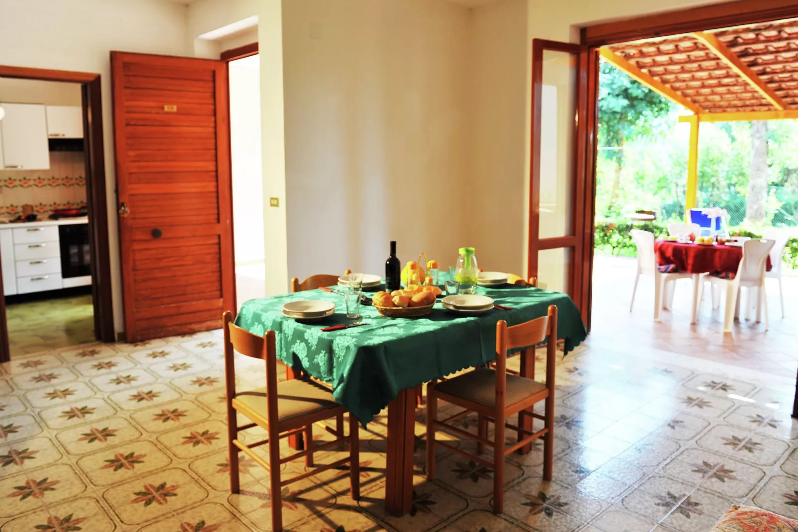 Casa Blu-Dining room
