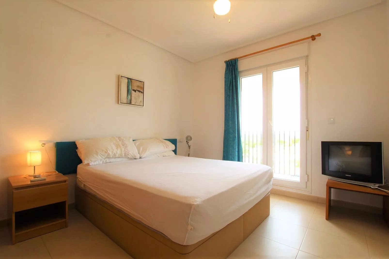 Atico Tommy McDonnell-Bedroom