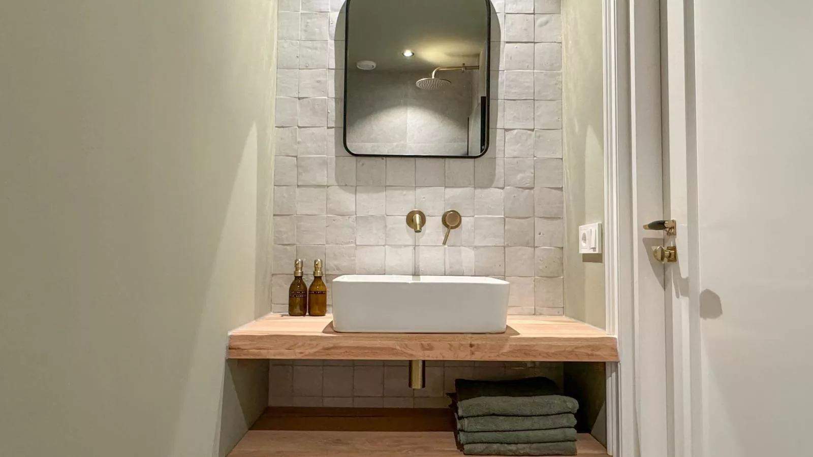 Het Hoevehuys-Bathroom