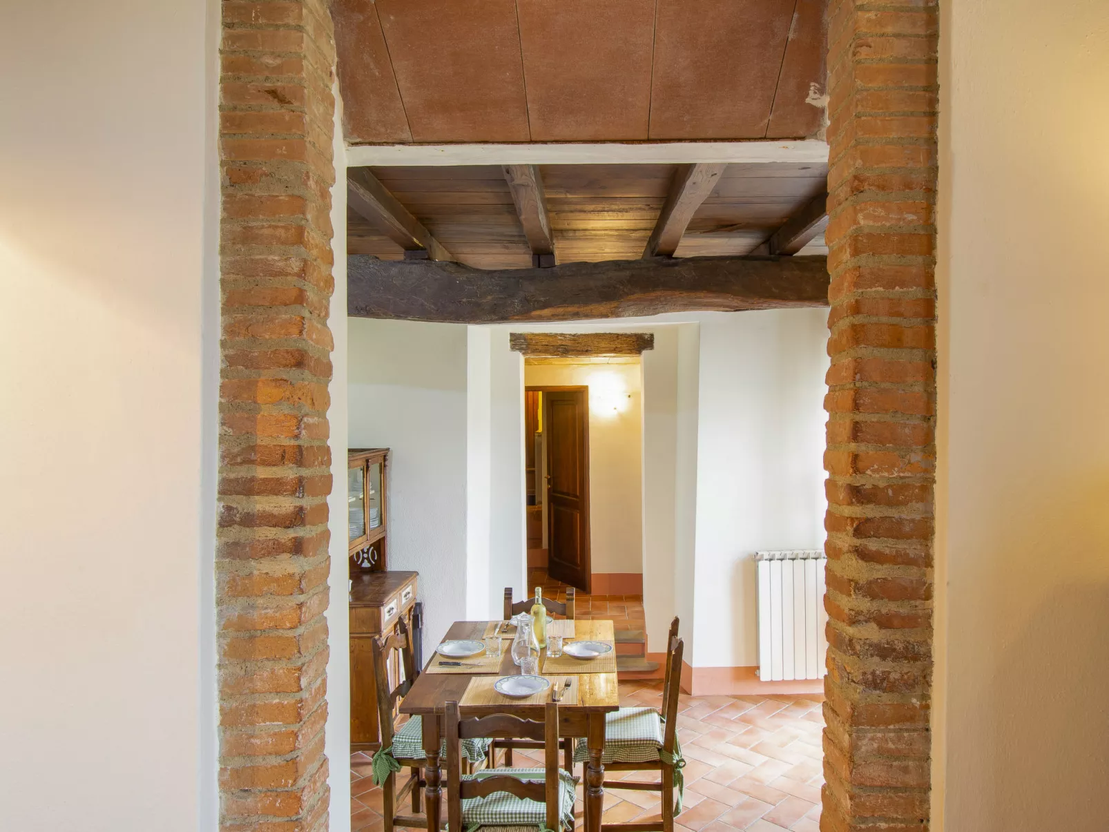 La Fonte-Inside