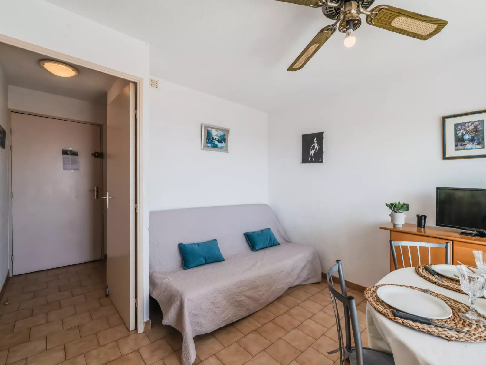 Les Hauts de St Pierre-Inside