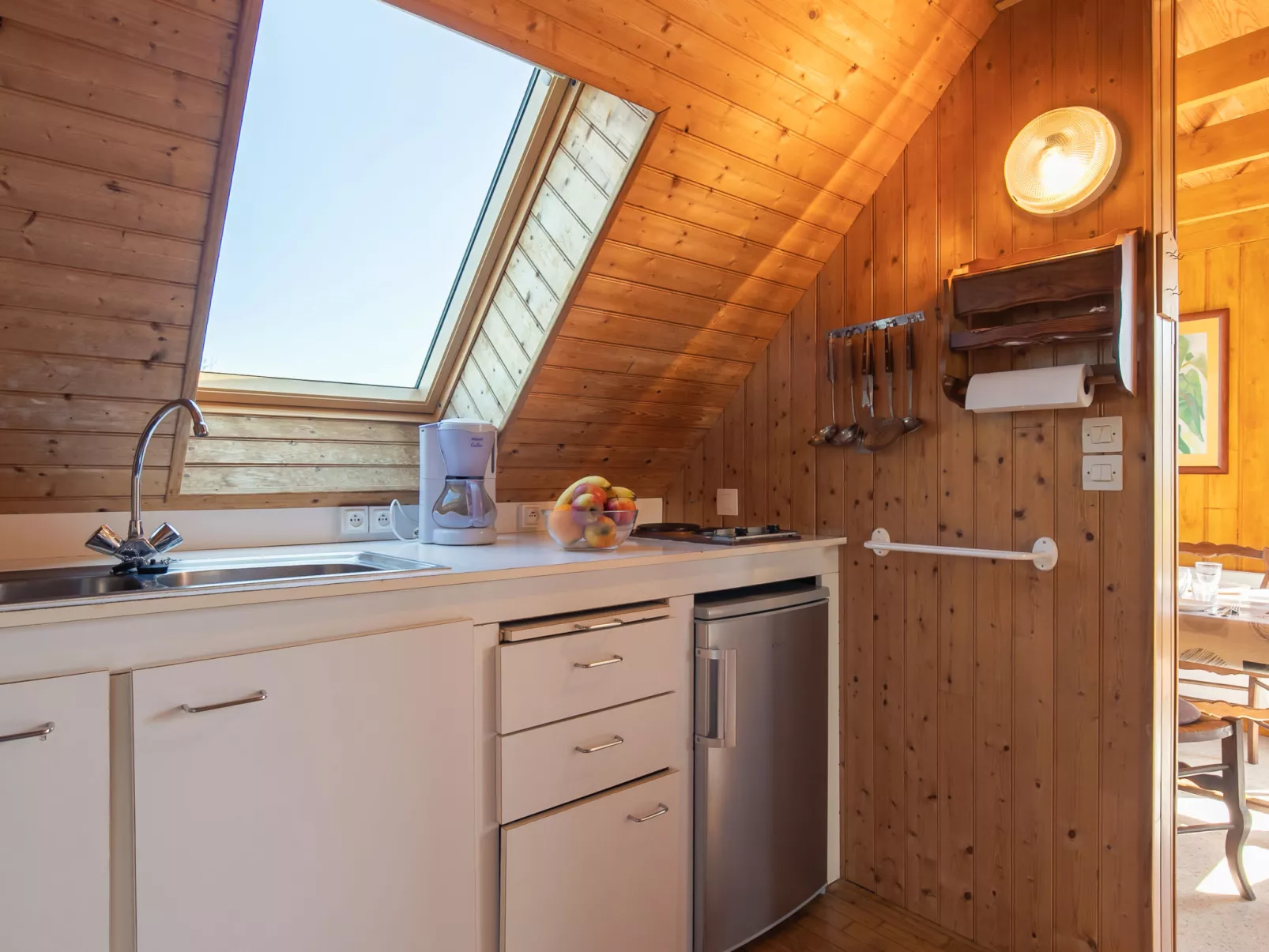 Petit Chalet à la Plage-Inside