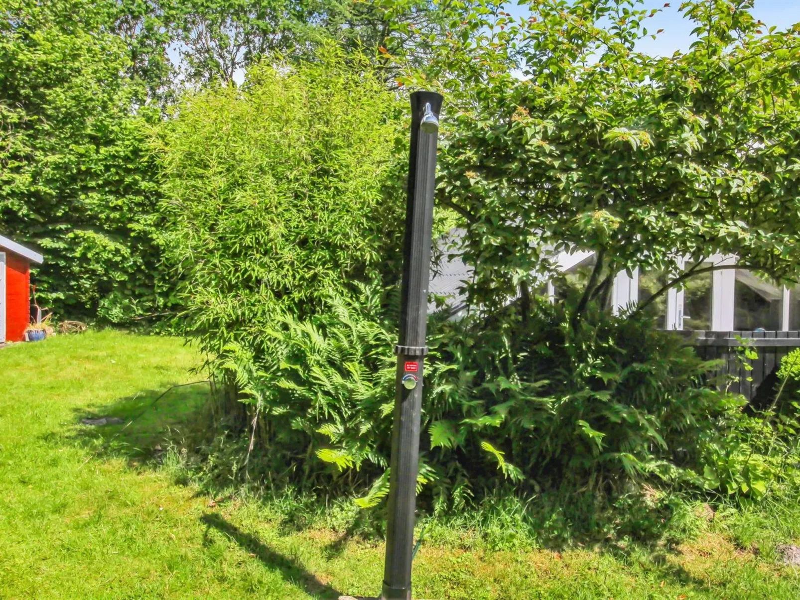 "Jaakob" - 30km from the sea-Outside