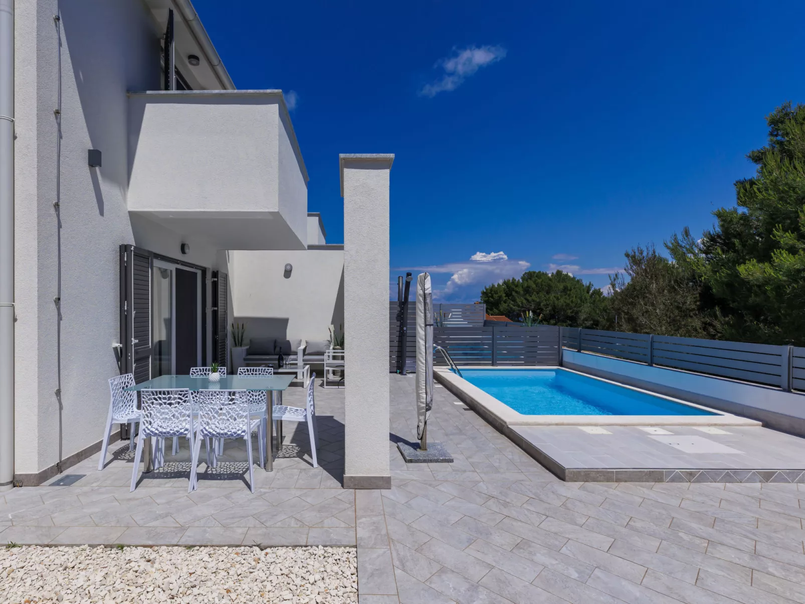 Villa Oli/B-Outside