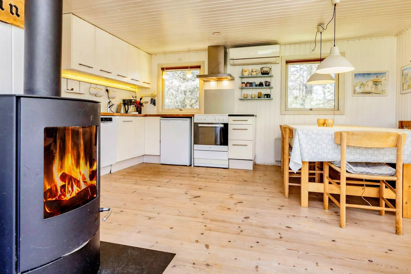 8 person holiday home in Pandrup-By Traum-Indoor