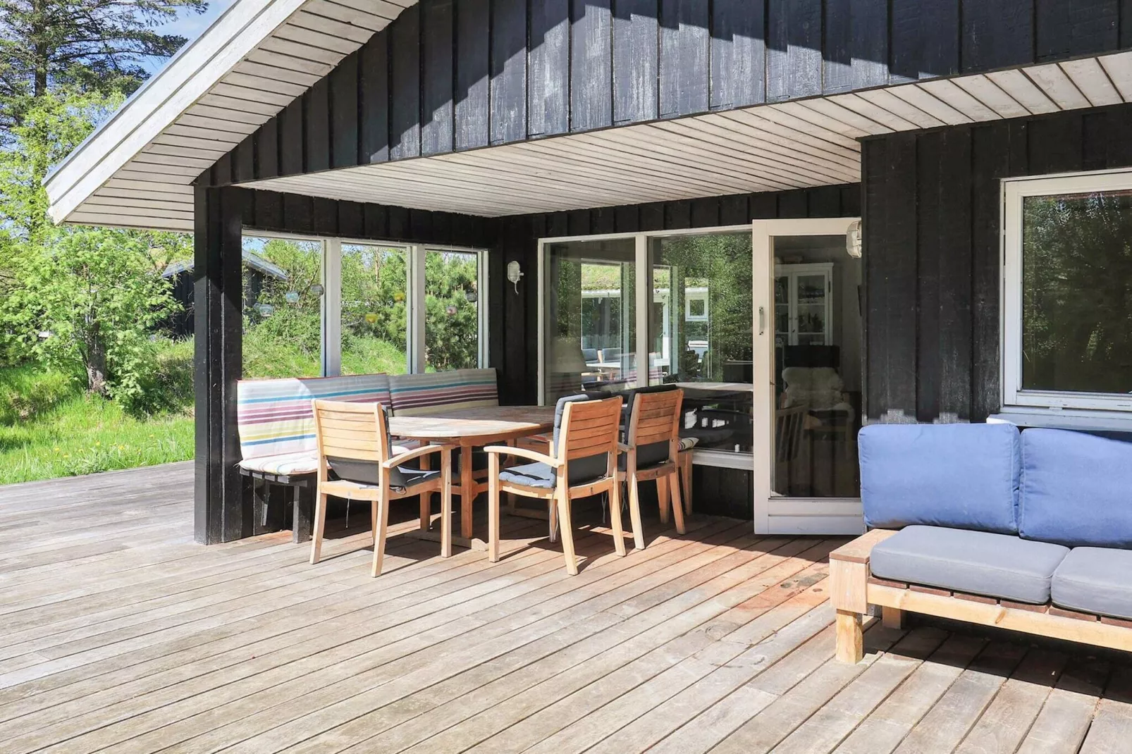 8 person holiday home in Pandrup-By Traum-View