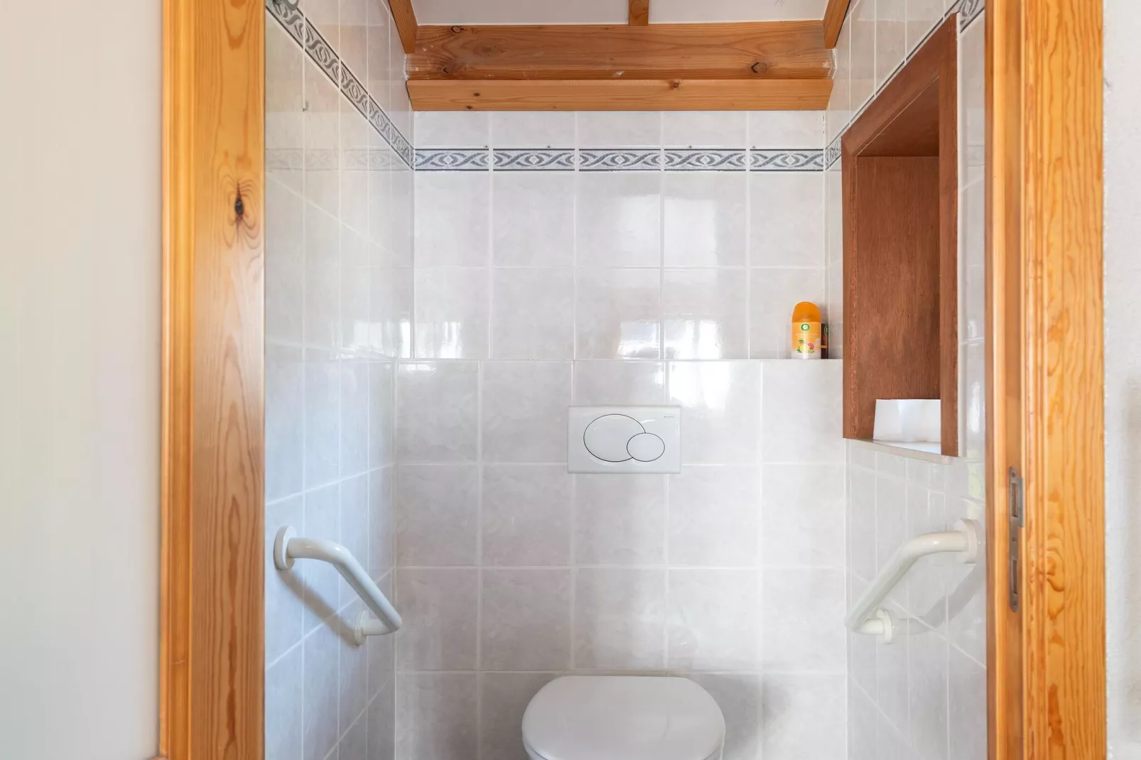 NWD108-Bathroom