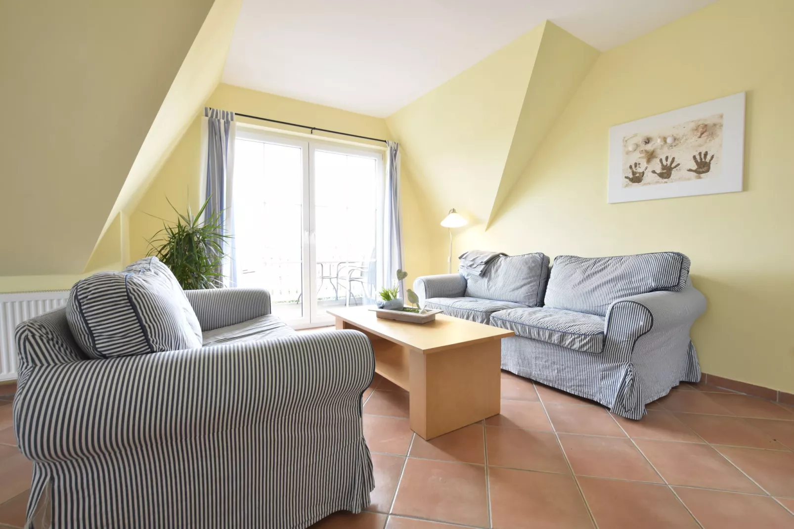Minihus - Obergeschoss mit Balkon-Living room
