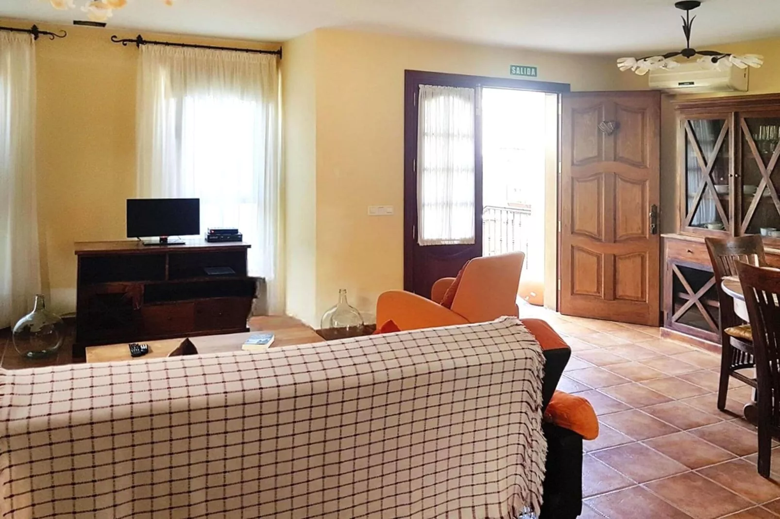 Las Salineras-Living room