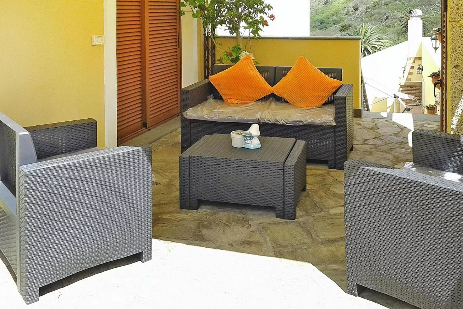 Las Salineras-Terrace balcony