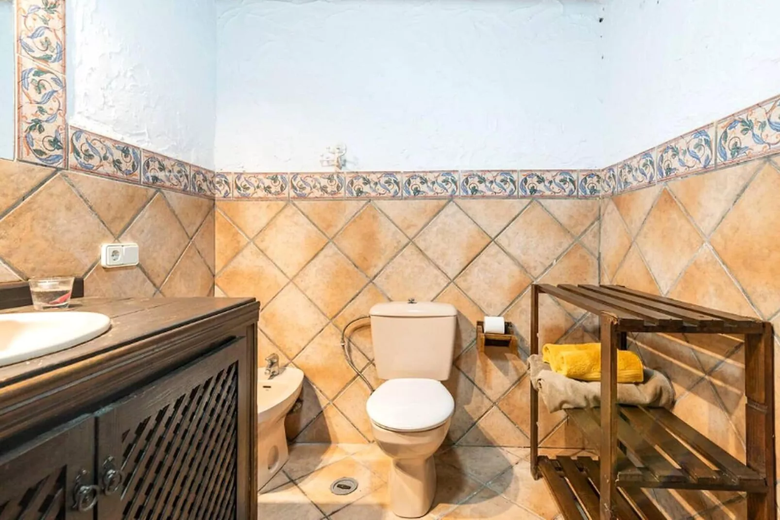 Las Salineras-Bathroom