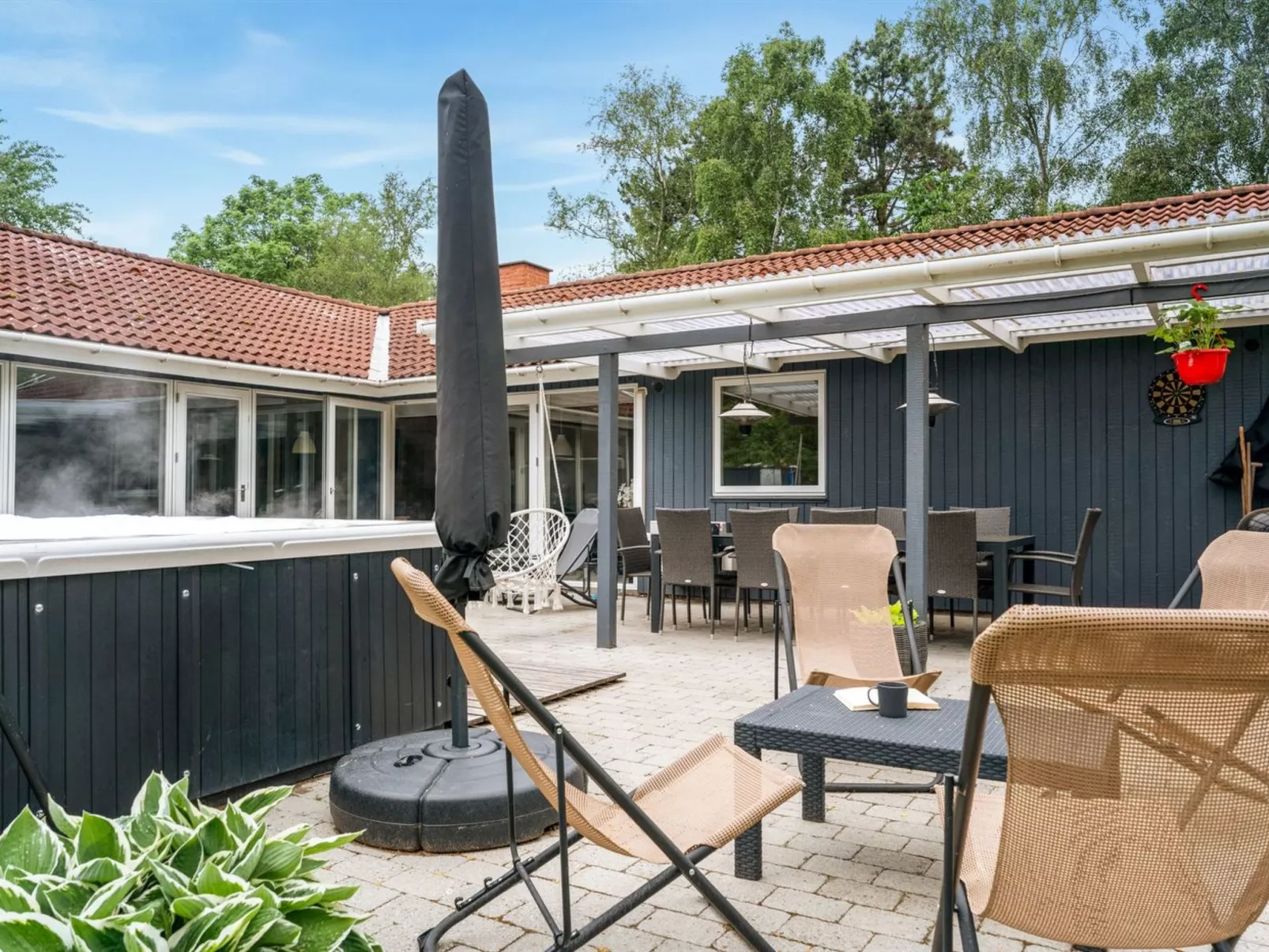 "Sverker" - 300m from the sea-Draußen