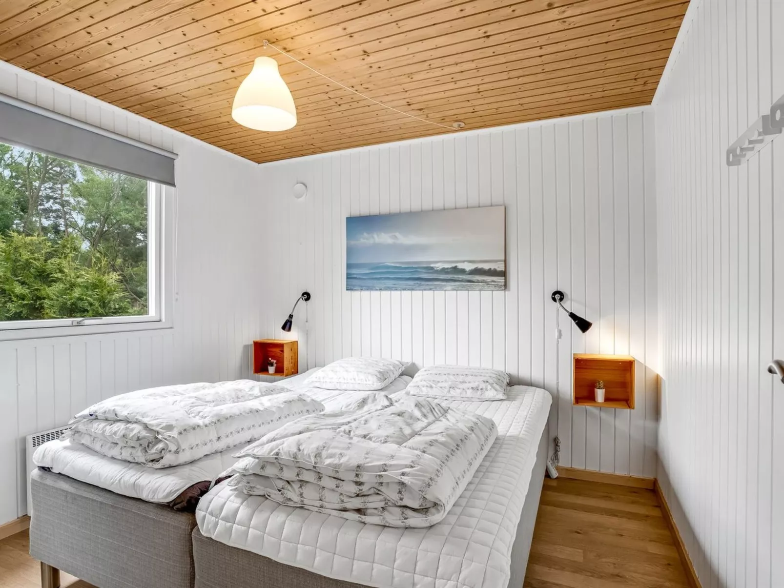 "Sverker" - 300m from the sea-Drinnen