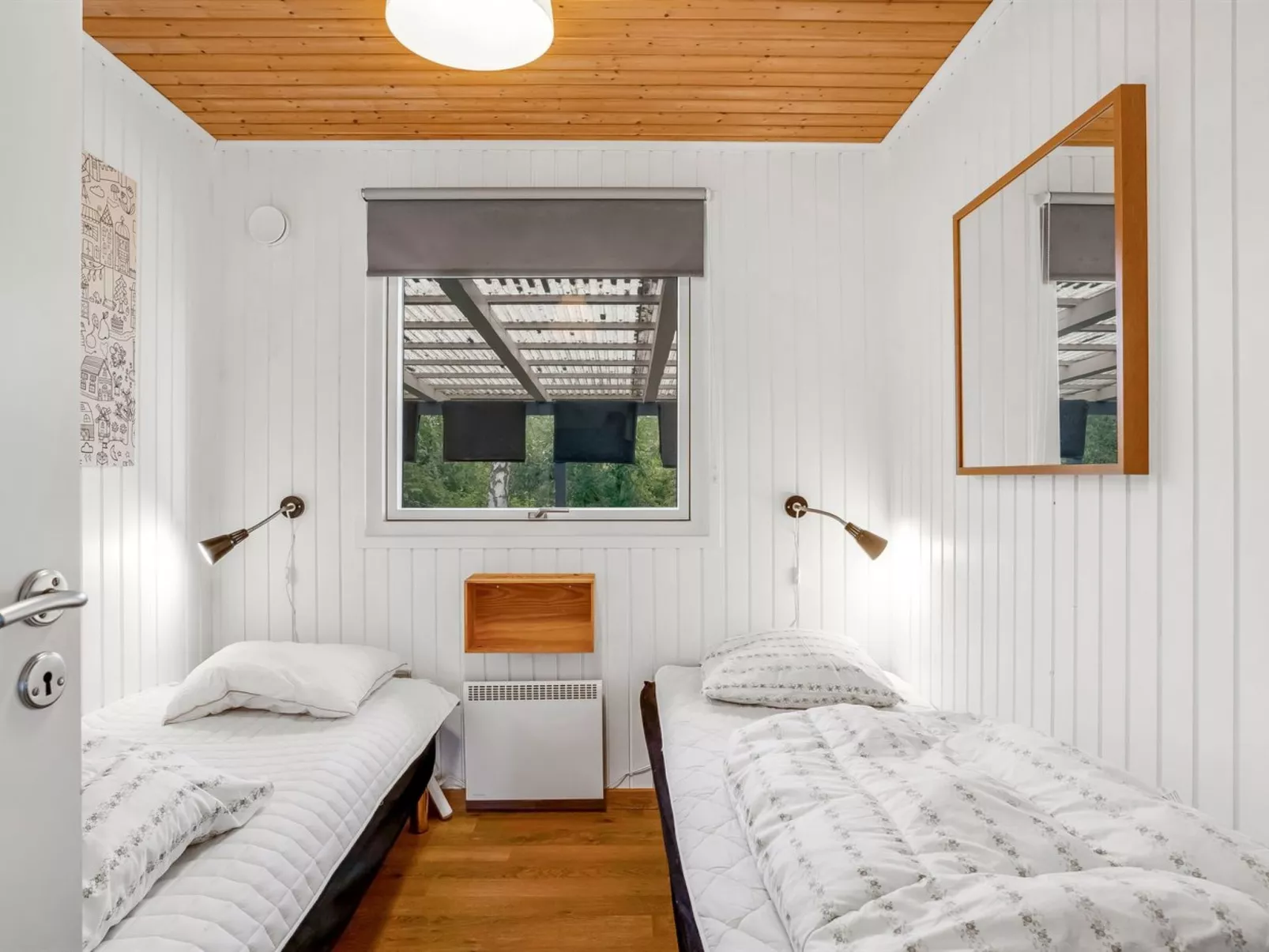 "Sverker" - 300m from the sea-Drinnen