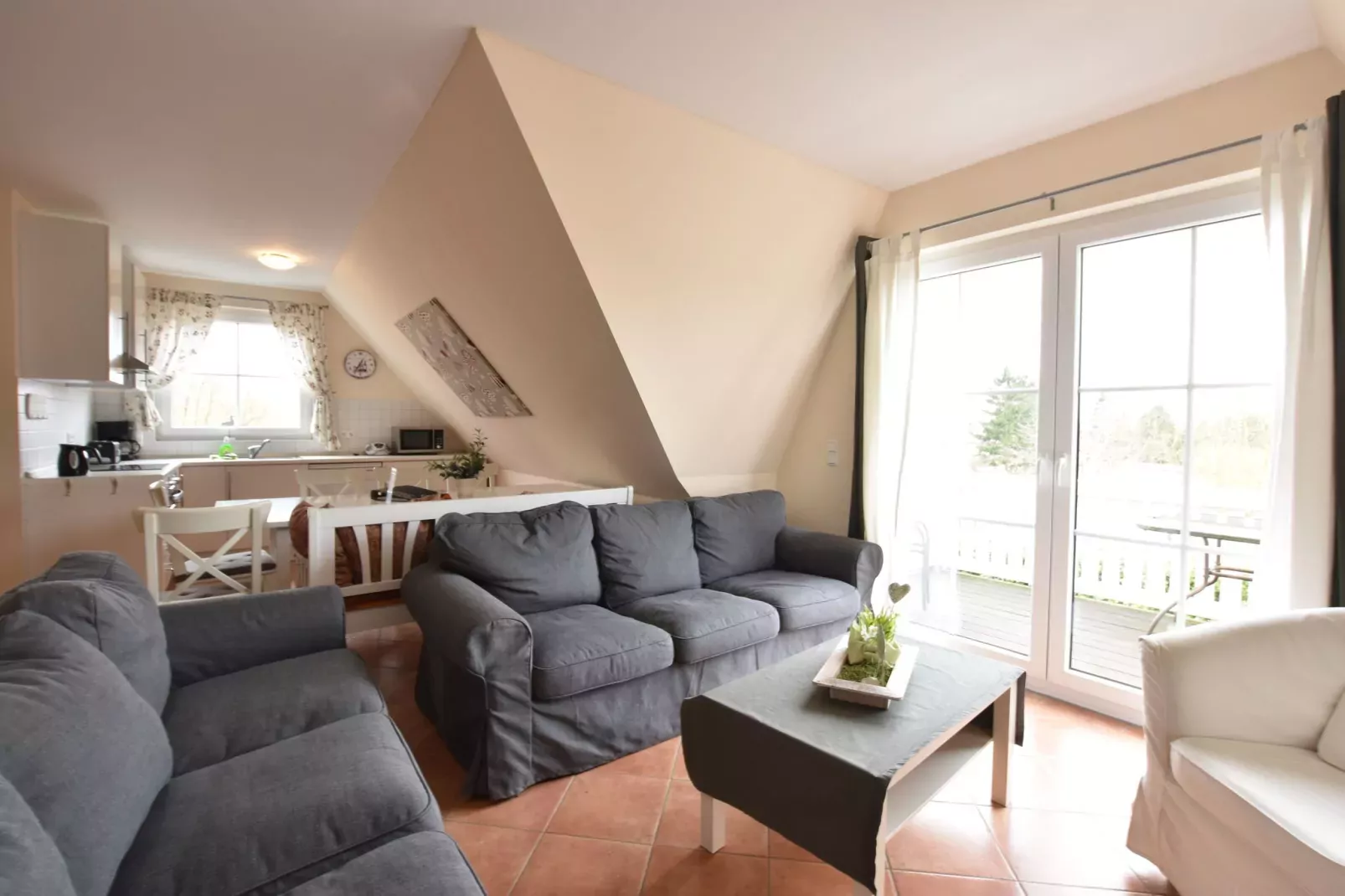 Jojohus - Obergeschoss mit Balkon-Living room