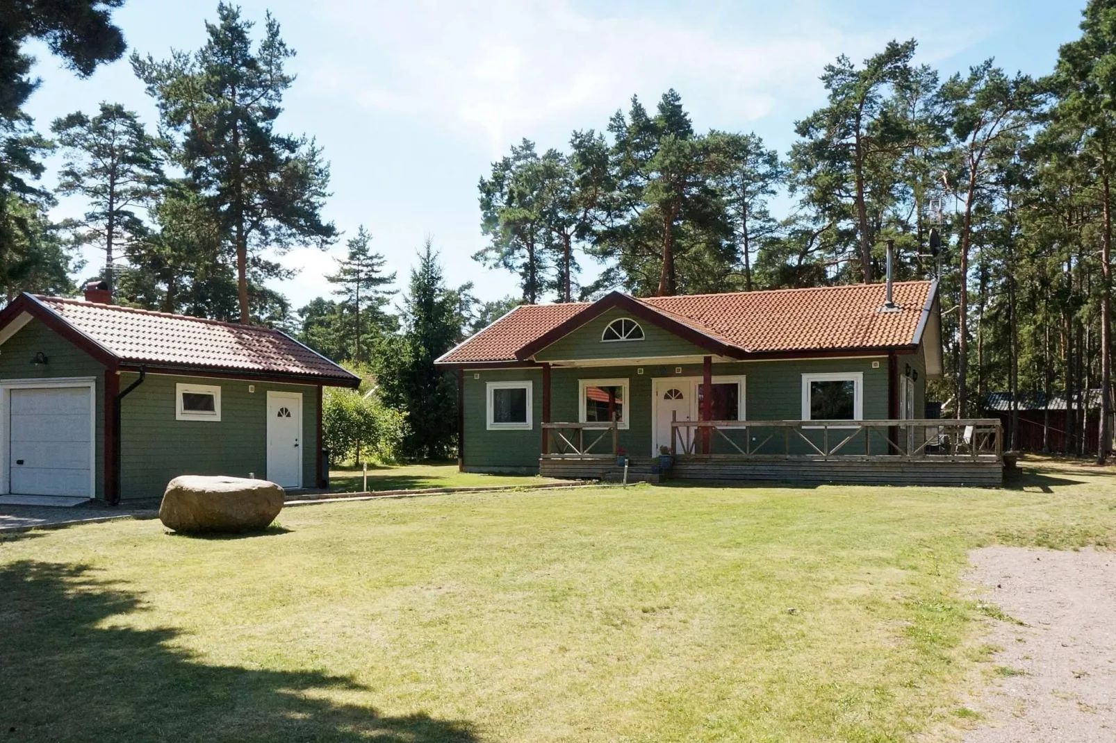 8 person holiday home in Mönsterås