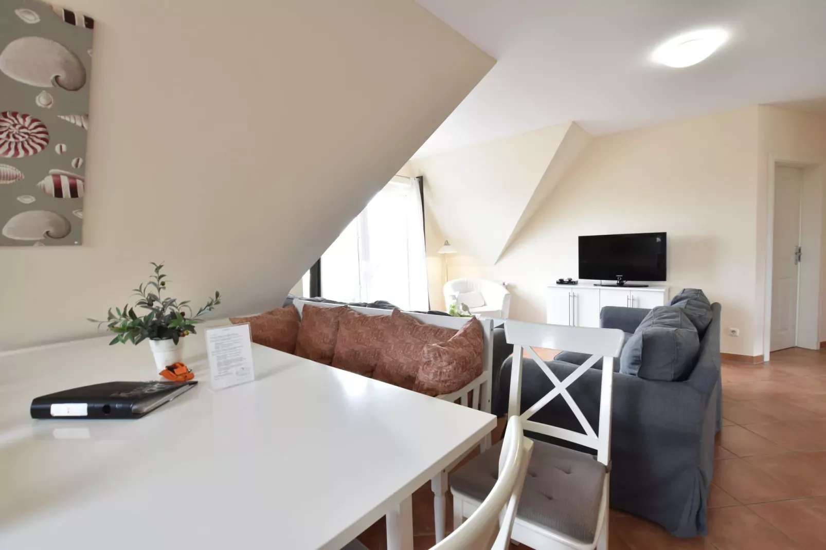 Jojohus - Obergeschoss mit Balkon-Dining room