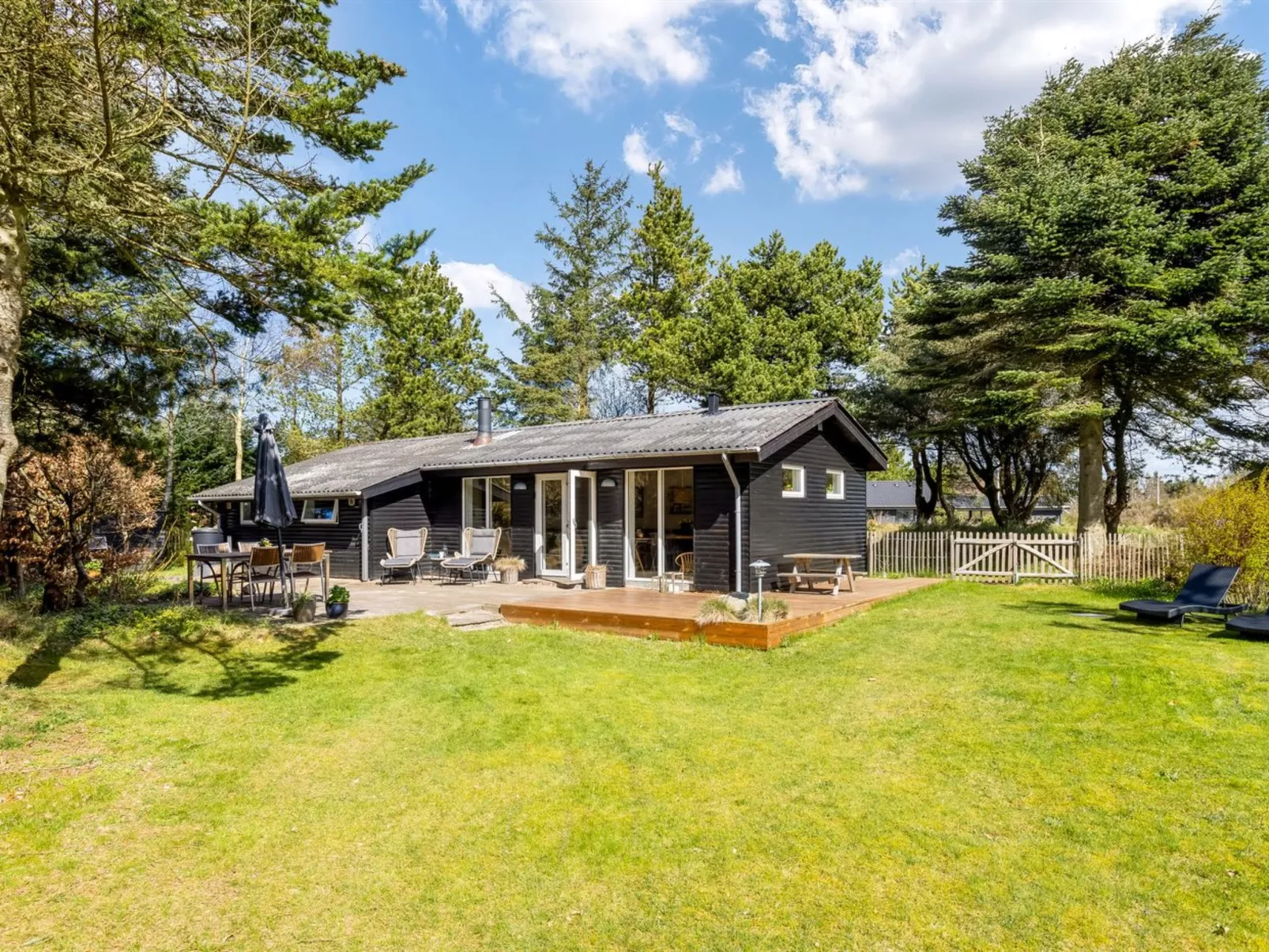 "Jenvold" - 1.5km from the sea-Outside