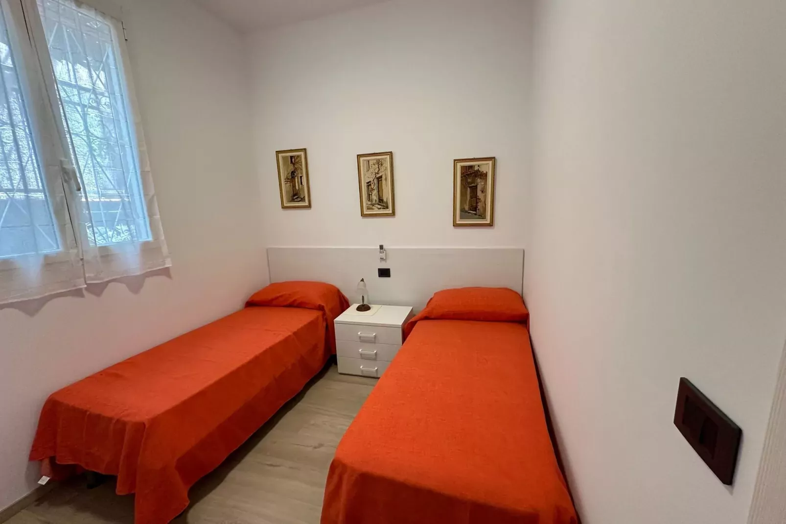 Fiore in testa-Bedroom