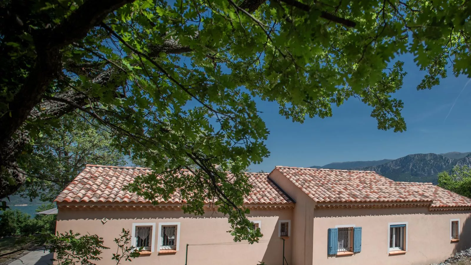 Verdon-Exterior summer