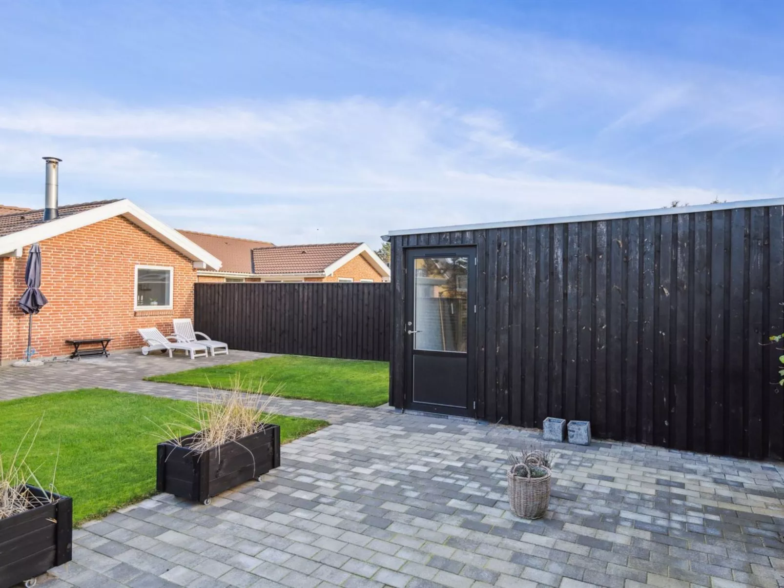 "Sulo" - 300m from the sea-Outside