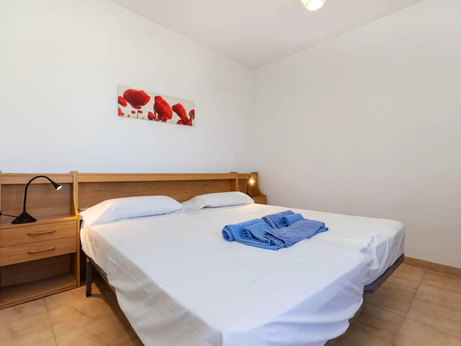 Rustical Mont Roig-Inside