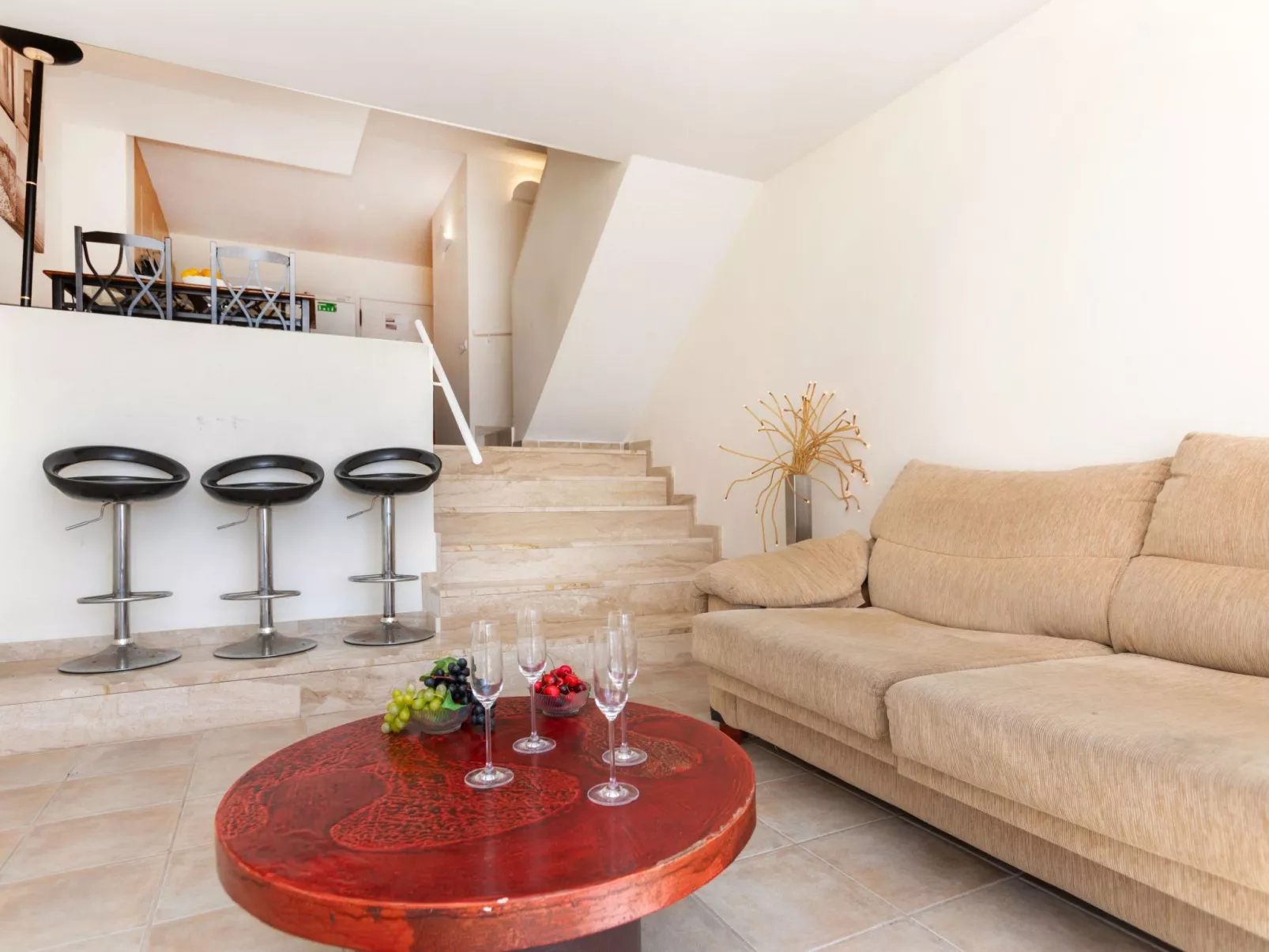 Triplex Mare Nostrum-Inside