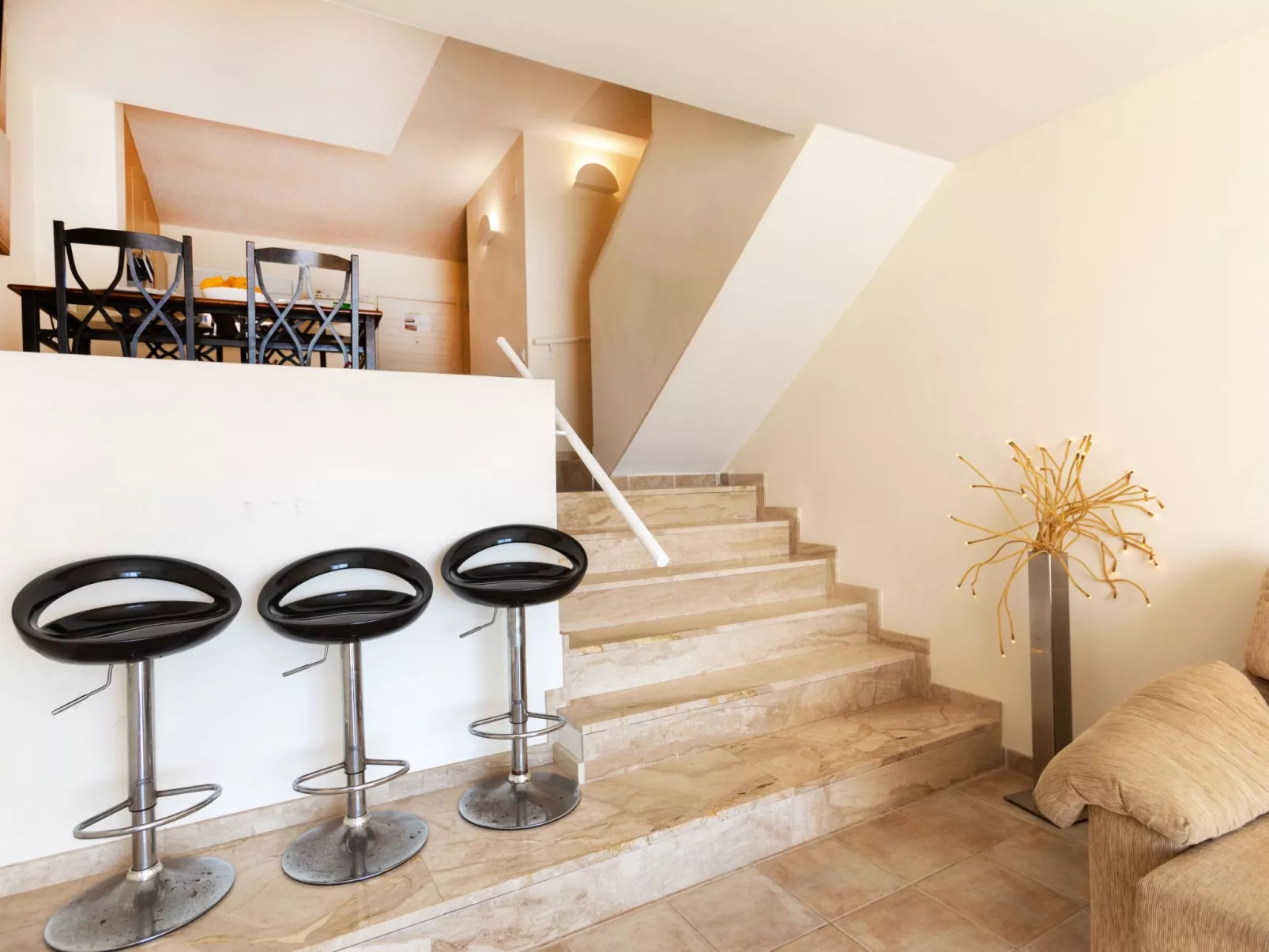 Triplex Mare Nostrum-Inside