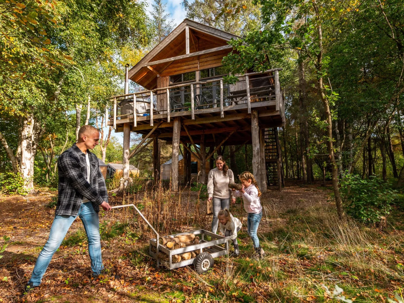 Solo Retreat 2-Inside