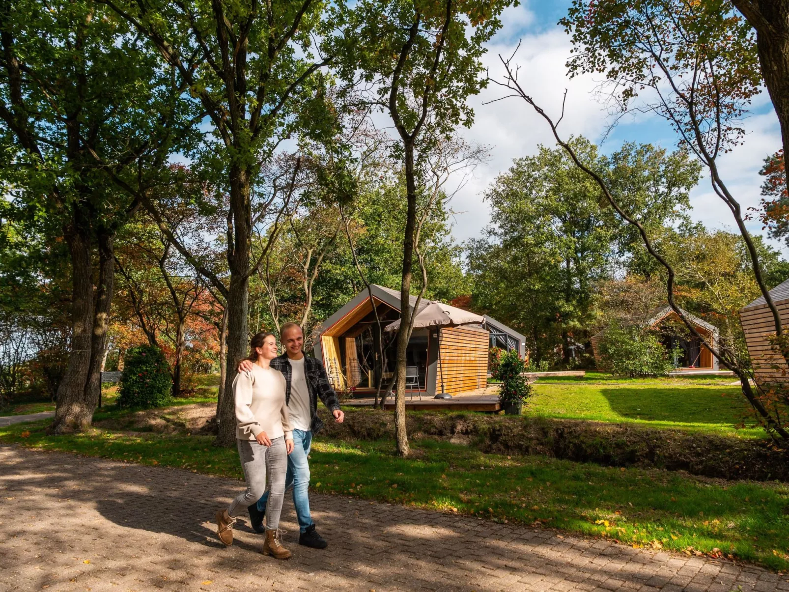 Forest Lodge 4-Area