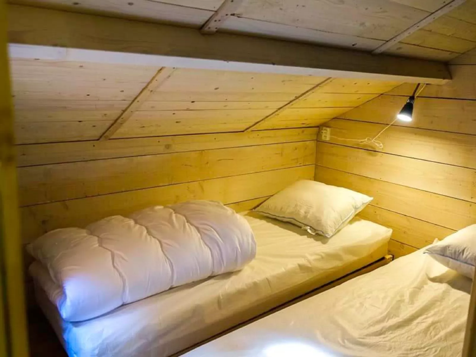 Glamping family lodge 10-Inside