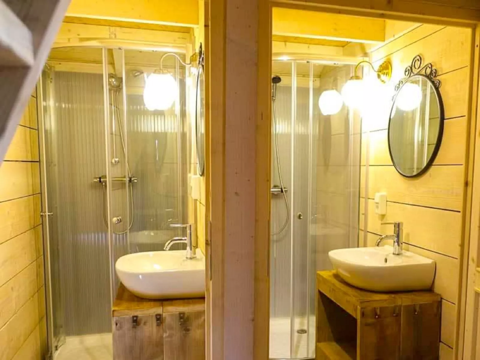 Glamping family lodge 10-Inside