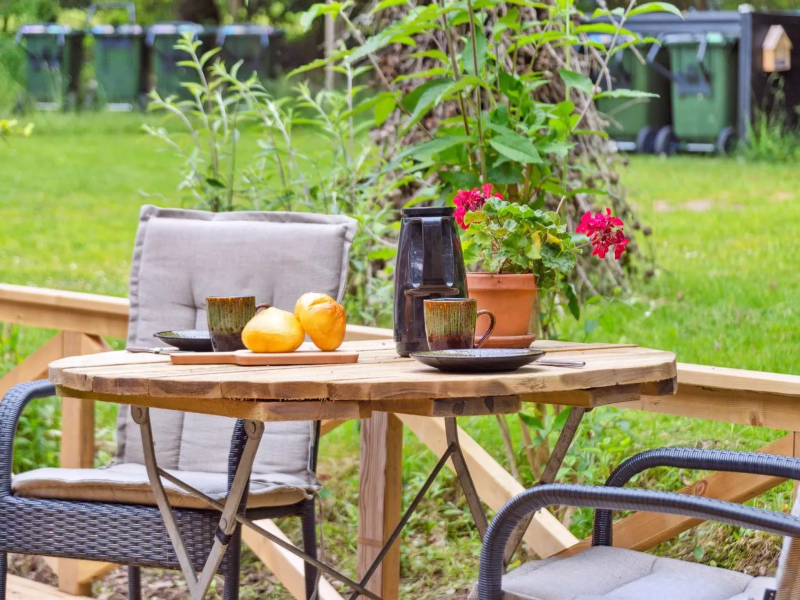 "Reika" - 1km from the sea-Dehors