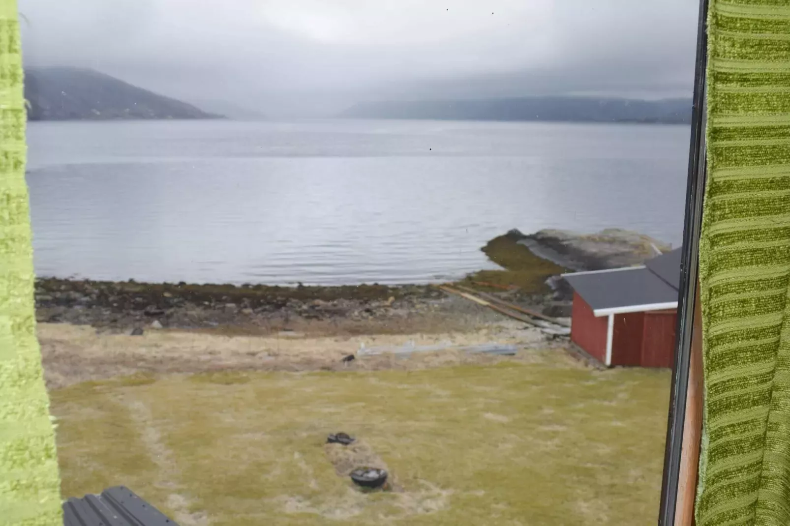 6 person holiday home in Sandhornøy-Indoor