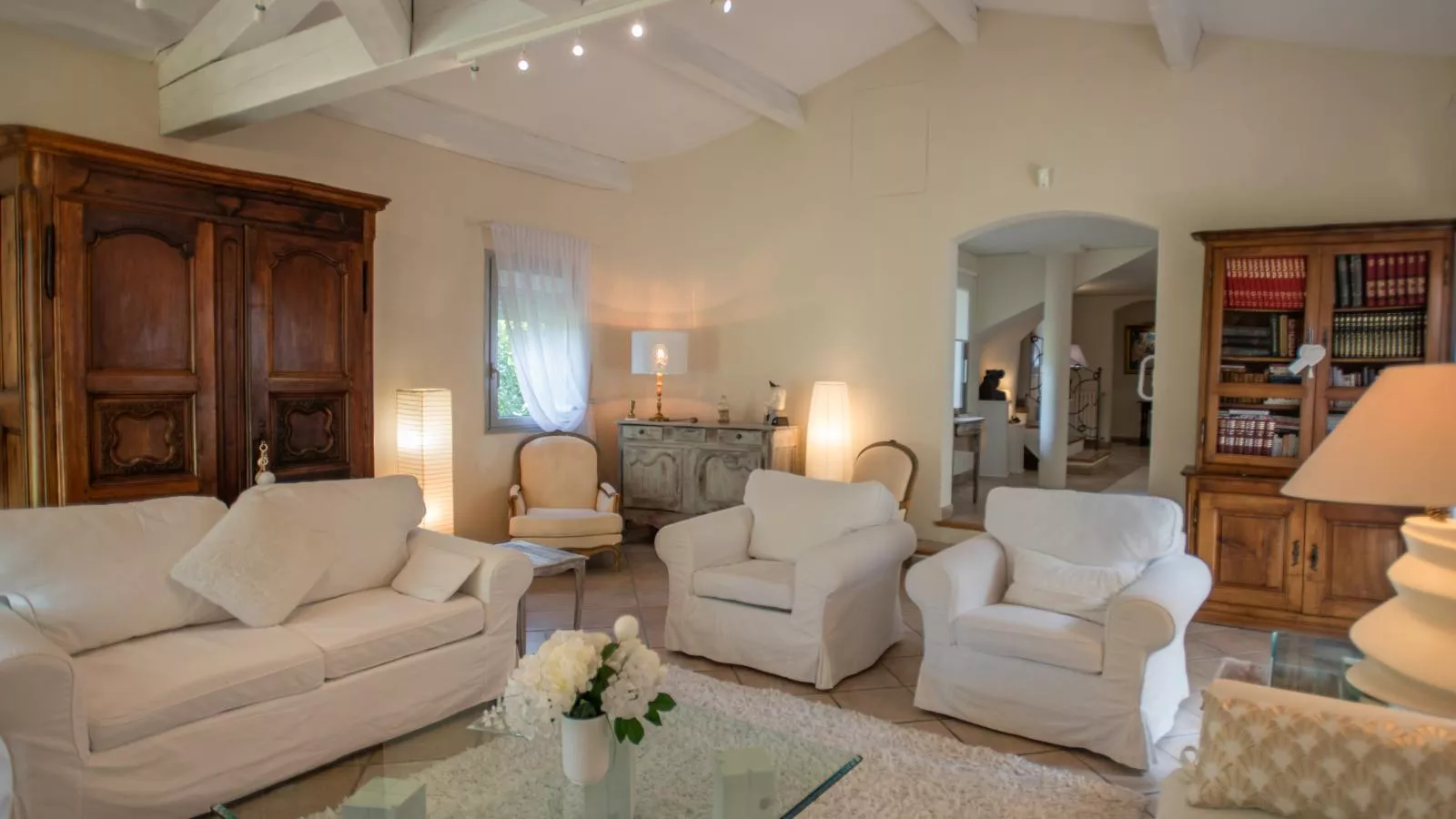 La Sarrazine-Living room