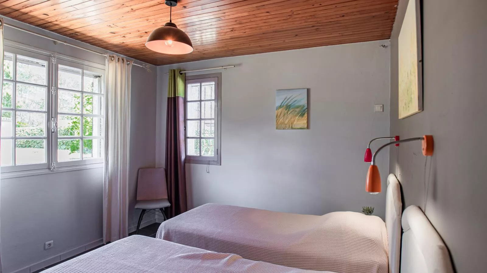 Pin Parasol-Chambre