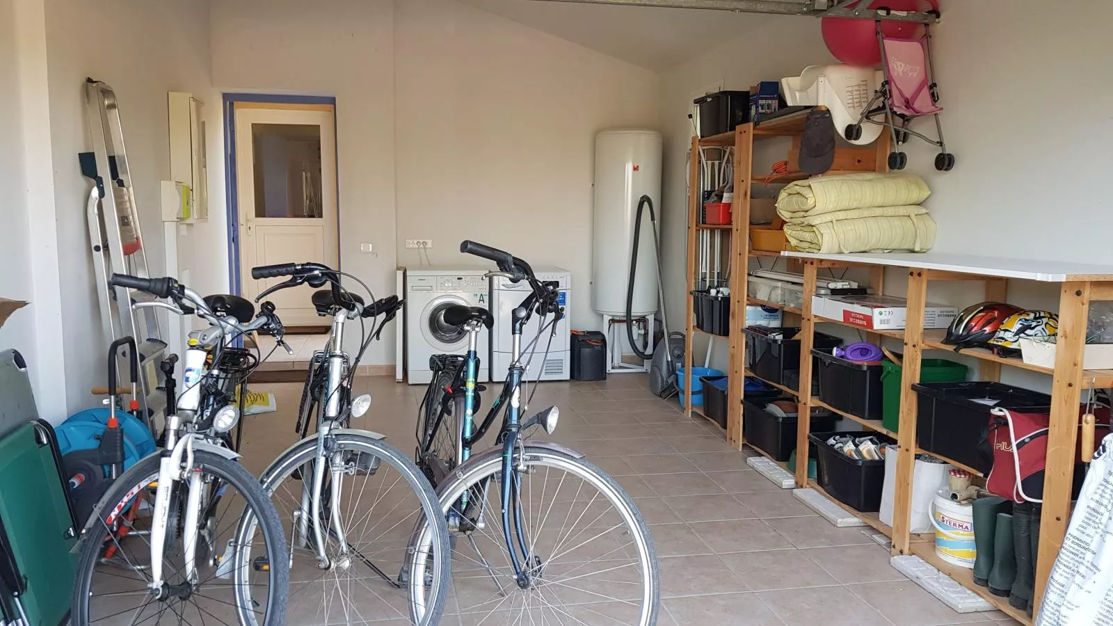 Les Burons-Facilities