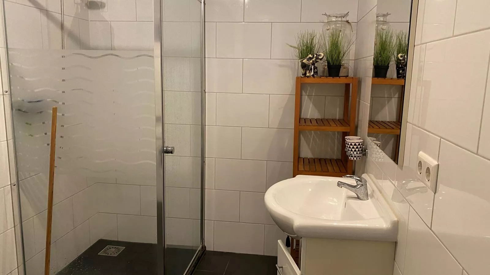 Rutershoeske-Bathroom