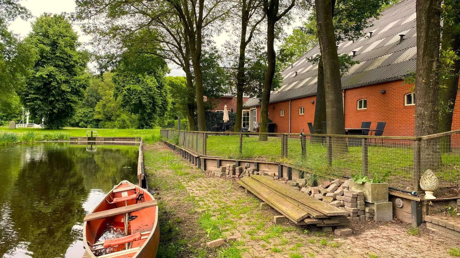 Rutershoeske-Facilities