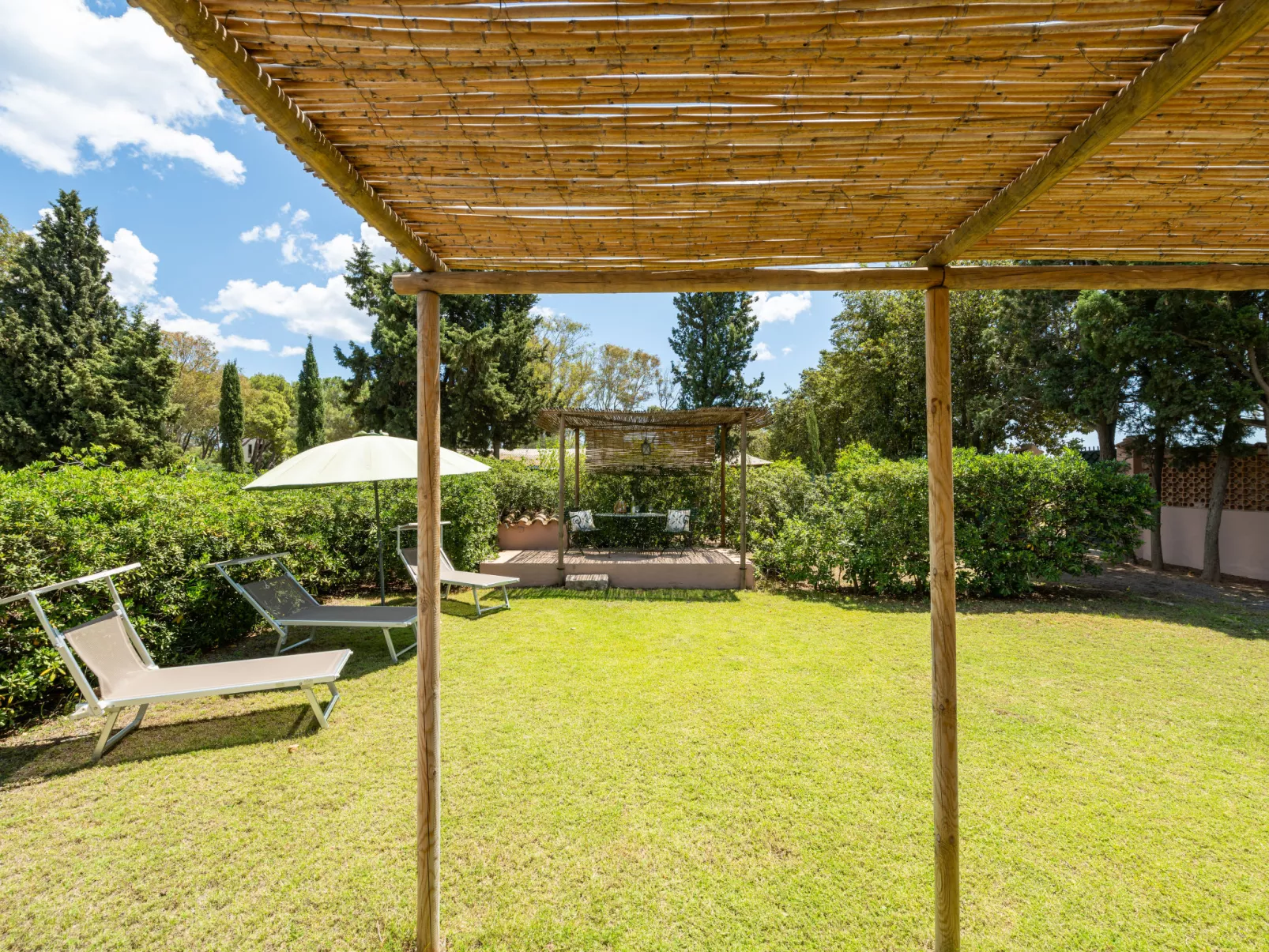 Villa Giovanni-Outside